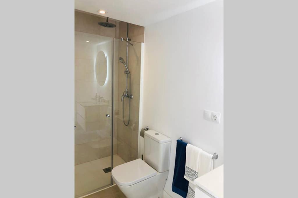 Luxury Modern Apartment By The Beach Malaga Luaran gambar
