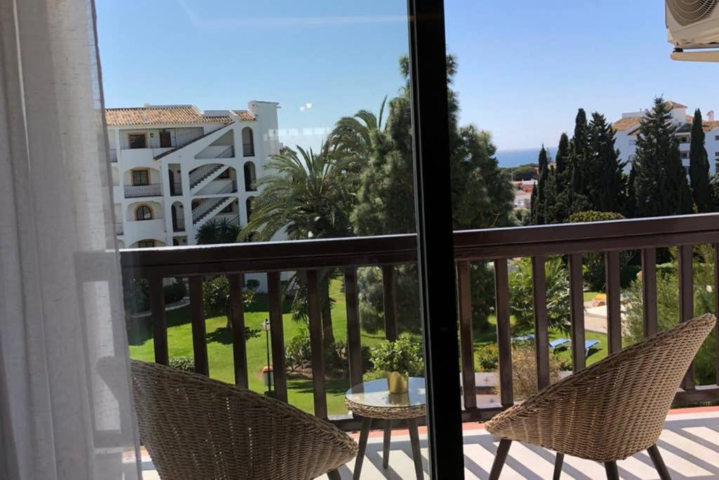 Luxury Modern Apartment By The Beach Malaga Luaran gambar